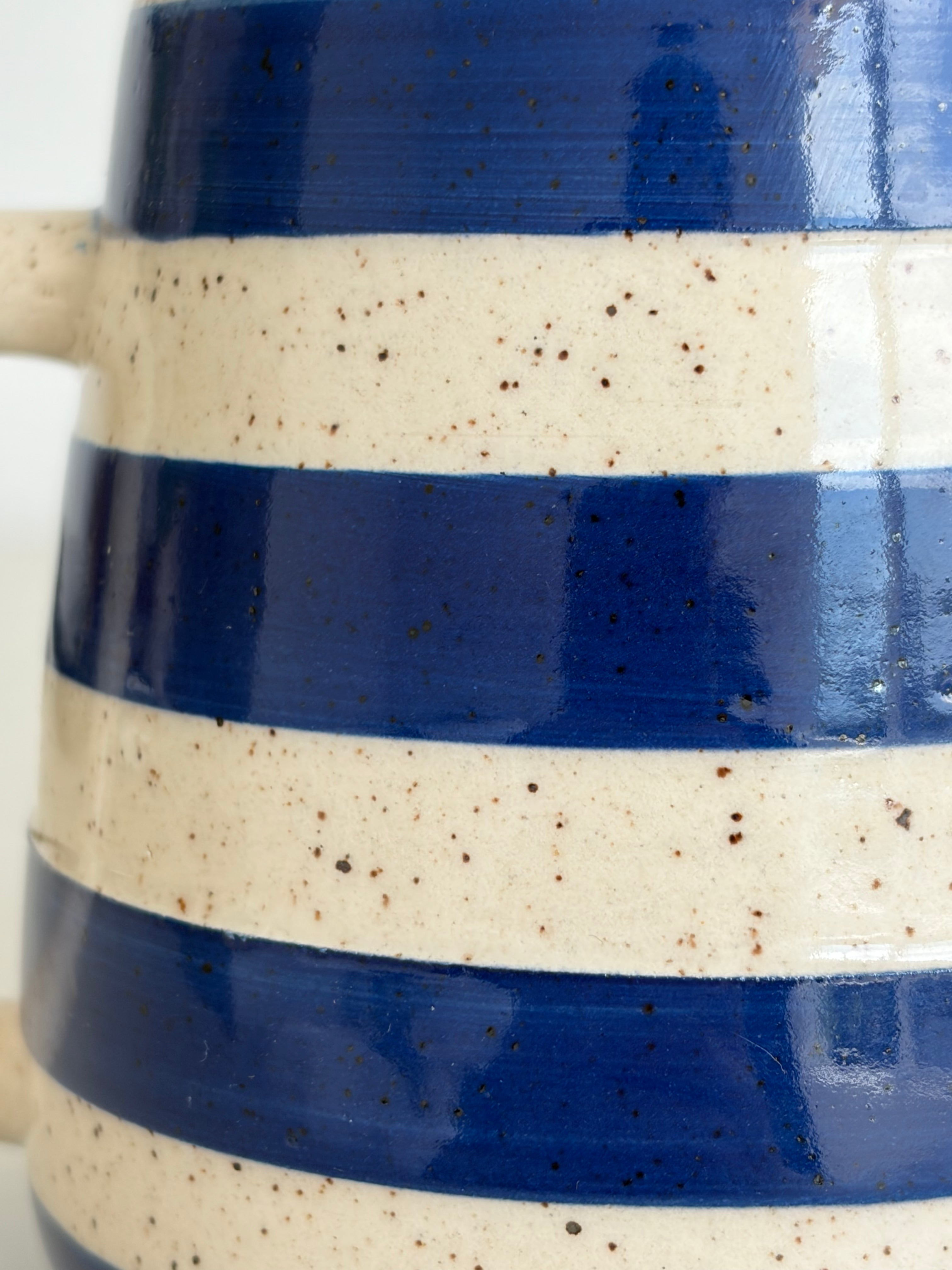 Seaside mugs