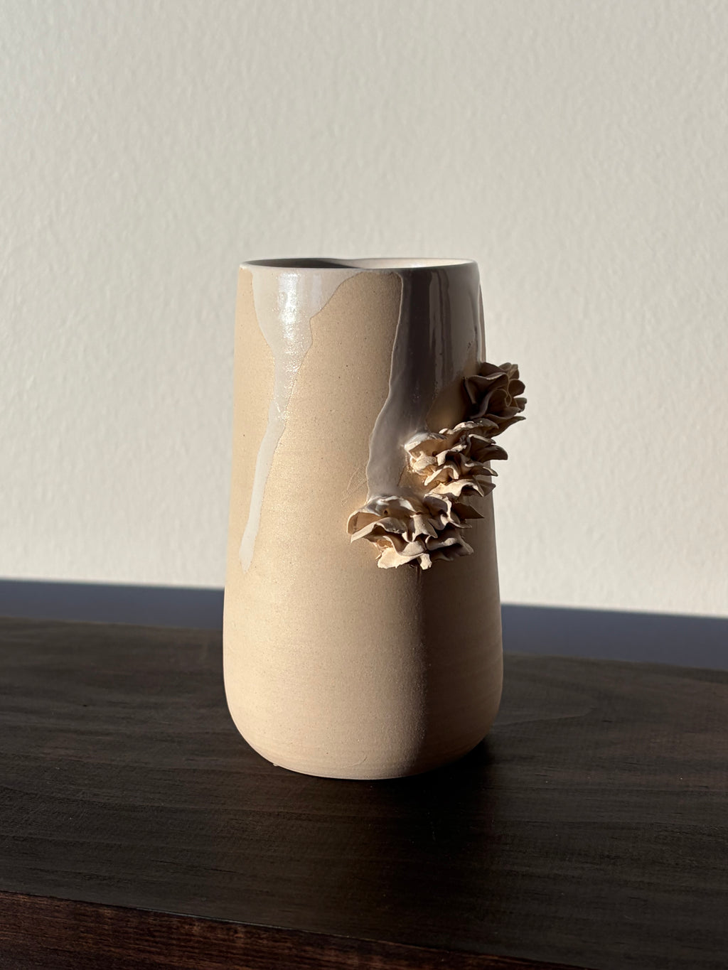 Frilly mushroom mug - A