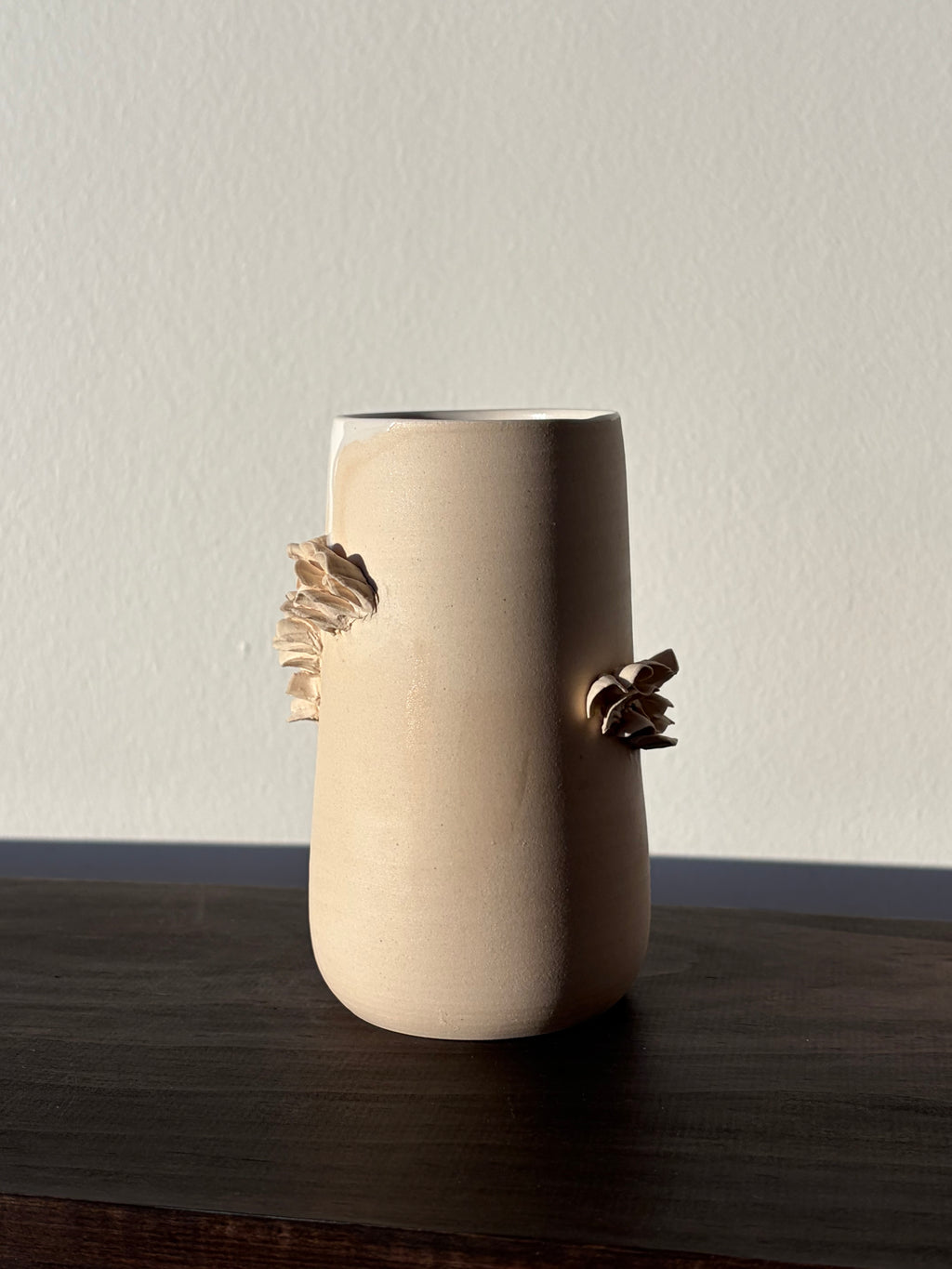 Frilly mushroom mug - A